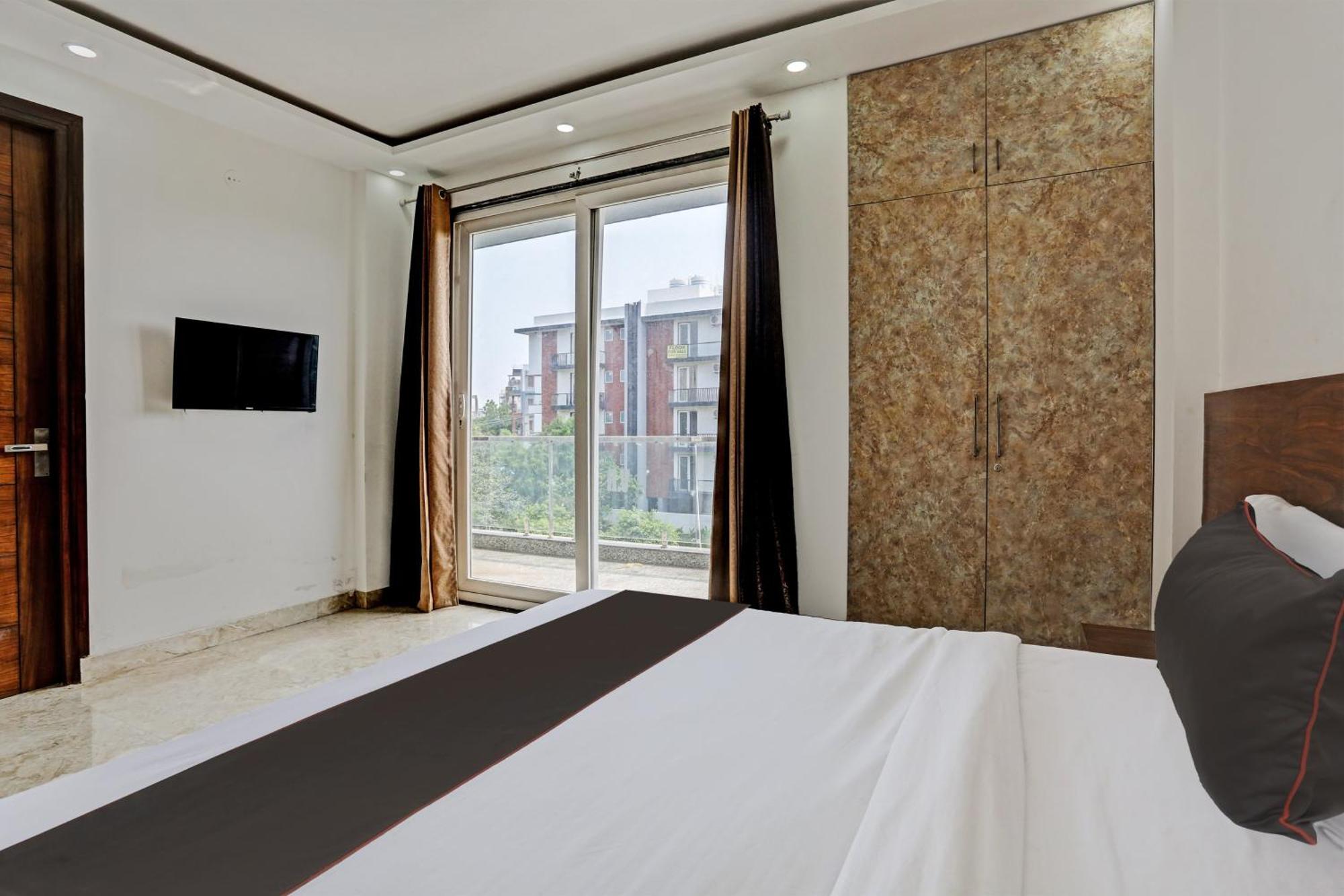 Hotel O Vikrant Residency Gurgaon Bagian luar foto