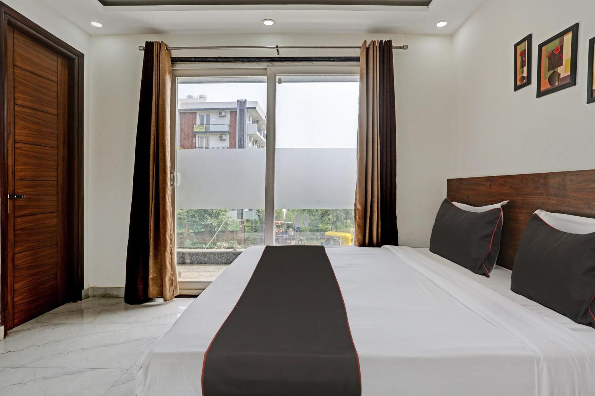 Hotel O Vikrant Residency Gurgaon Bagian luar foto
